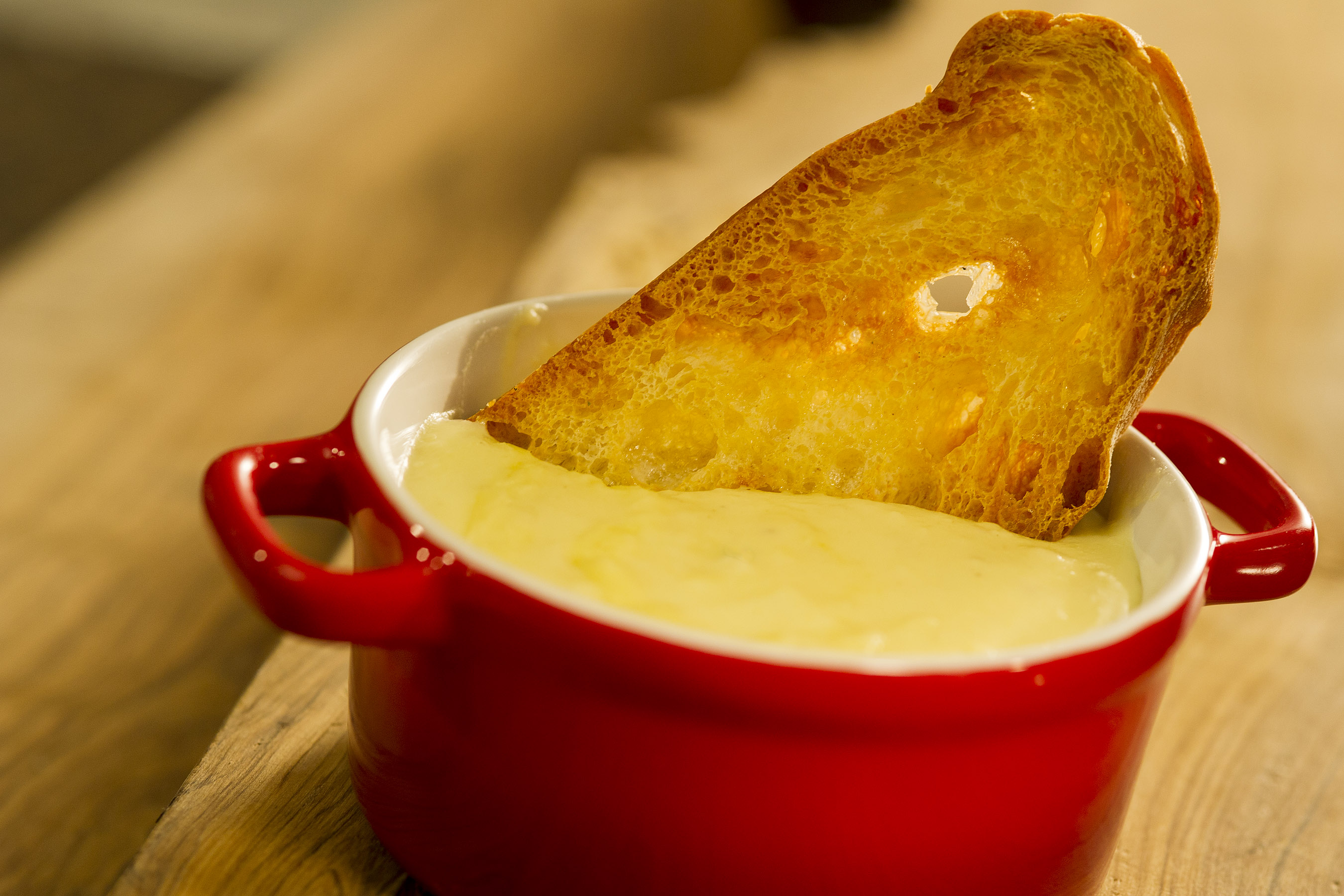 ins_par_recipe_cheesyfondue