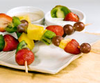 Kiwifruit-Grape Kebabs